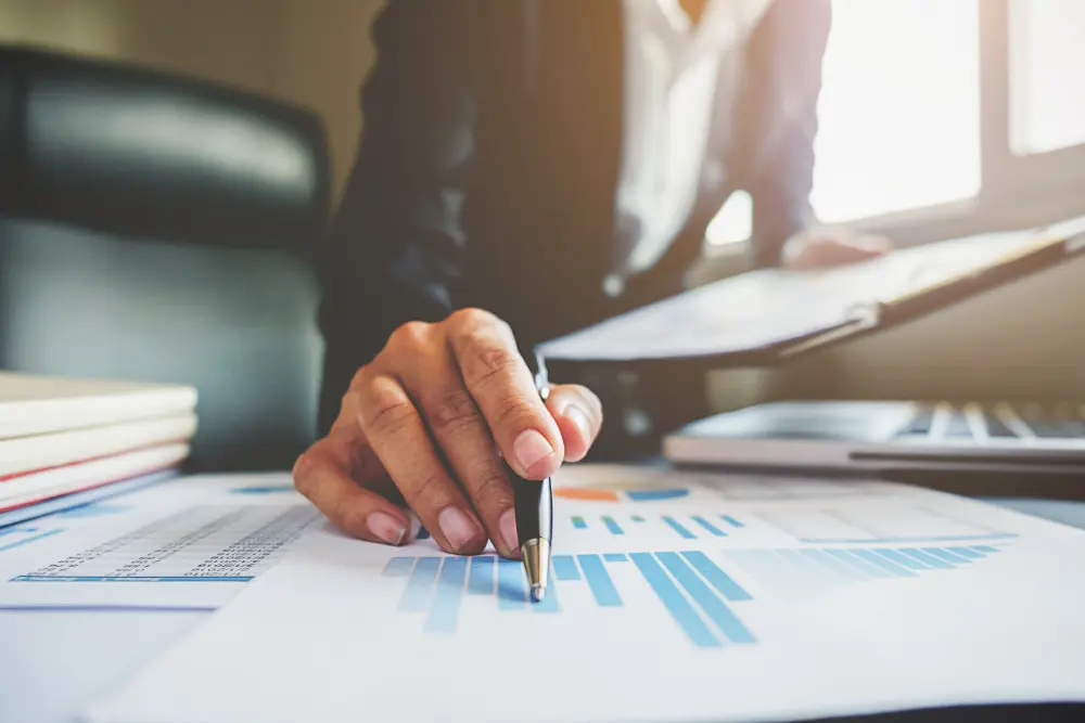 Najlepsze praktyki w tworzeniu profesjonalnych prezentacji w PowerPoint i Google Slides